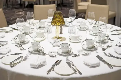 Porcelain Crockery
